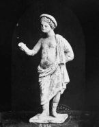Figurine masculine sculptée