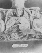 Console sculptée provenant de l'église Saint-Jean-de-Latran à Paris