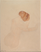 Femme nue assise et de dos, une main au front et un bras tendu vers la droite