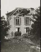 La Goulette à Meudon après un bombardement de la Bertha