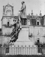 Monument à Jules Grévy par Falguière (bronze)