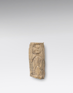 Fragment de relief : chapiteau pilastre