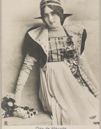 Cléo de Mérode en costume