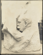 Monument à Octave Mirbeau (marbre)