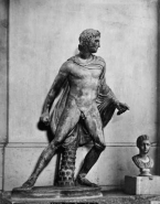 Statue antique d'athlète