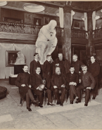 Portrait de groupe avec Rodin à la IVème exposition de la Société Internationale de Londres
