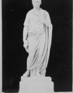 Statue antique de patricien