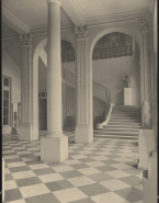 Vue du Hall de l'Hôtel Biron