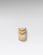 Fragment de relief : chapiteau pilastre