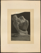 Femme accroupie (plâtre)