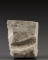 Fragment de stèle : partie inférieure d'une péplophore