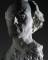 Gustav Mahler, buste sur une importante base de plâtre