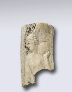 Fragment de relief : ménade au tympanon