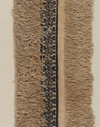 Fragment de toile en bouclé avec bande à décor de rinceau