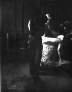 Eve dans l'atlier du Dépôt des marbres, vers 1898 (bronze)