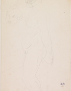 Femme nue debout, de profil à gauche, mains au dos