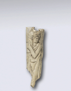 Fragment de relief : ménade au tympanon