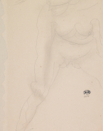Femme nue de face, penchée, jambes écartées