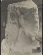 Apollon écrasant le serpent Python (marbre)